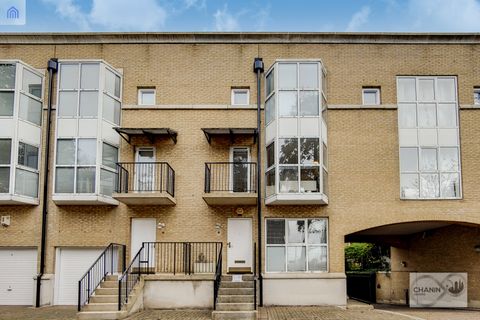 House Share, Surrey Quays SE16, Room to rent