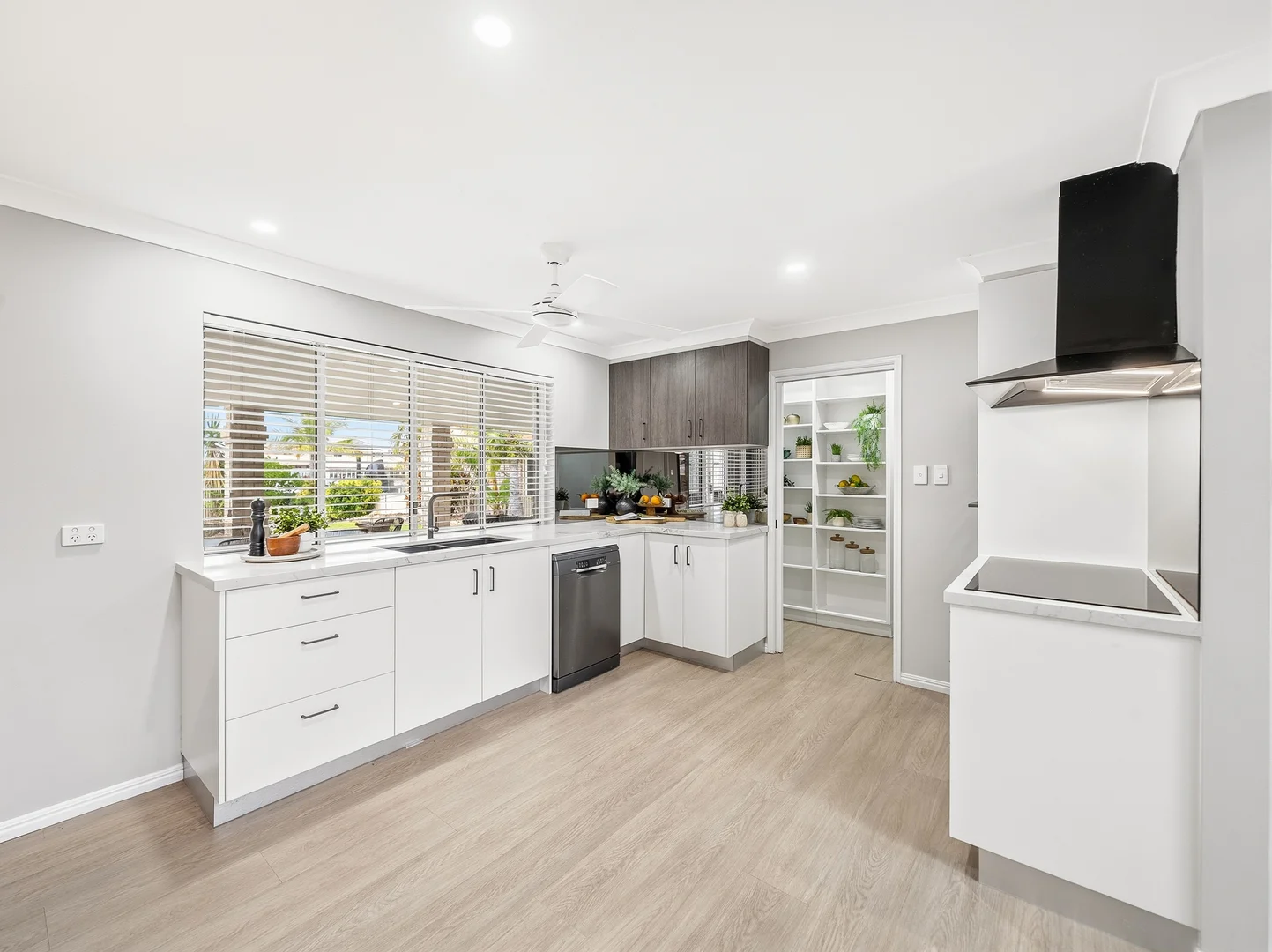 Additional image 10 of 19 Constellation Court, Newport QLD 4020