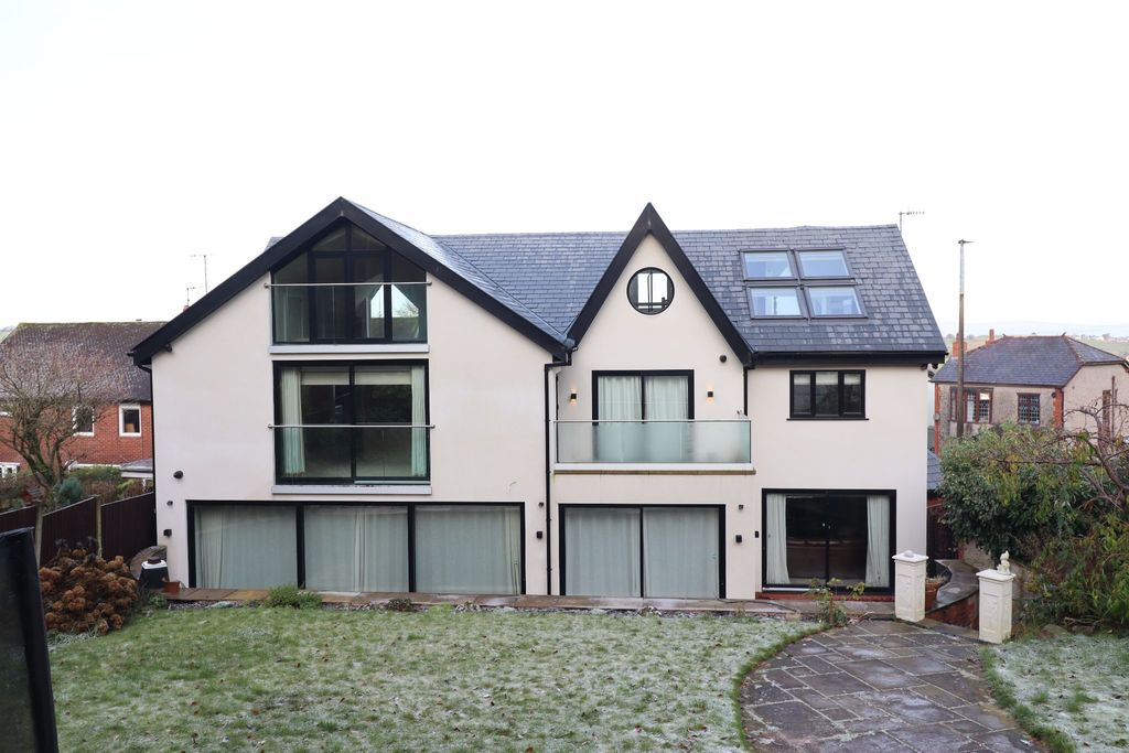 Additional image 2 of 4 bed detached house for saleLammack Road, Blackburn BB1