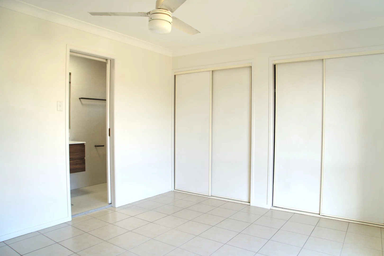 Additional image 14 of 15 Poinciana Place, Eight Mile Plains QLD 4113