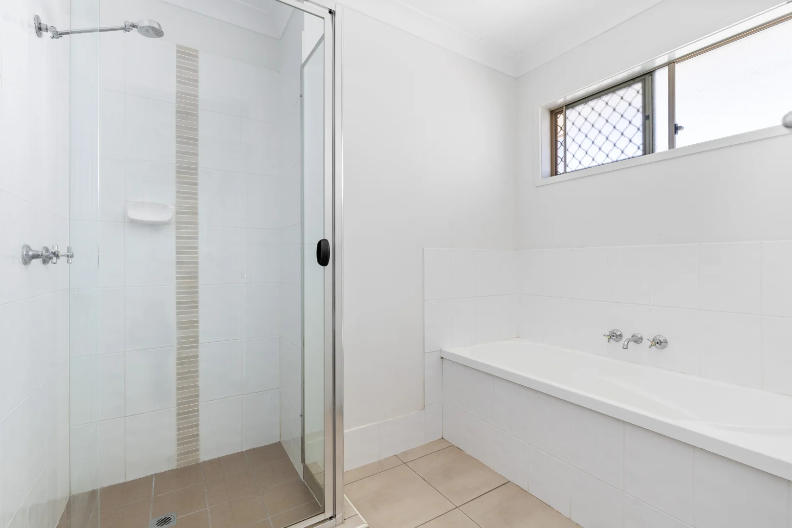 Additional image 12 of 10 Windermere Street, Emerald QLD 4720