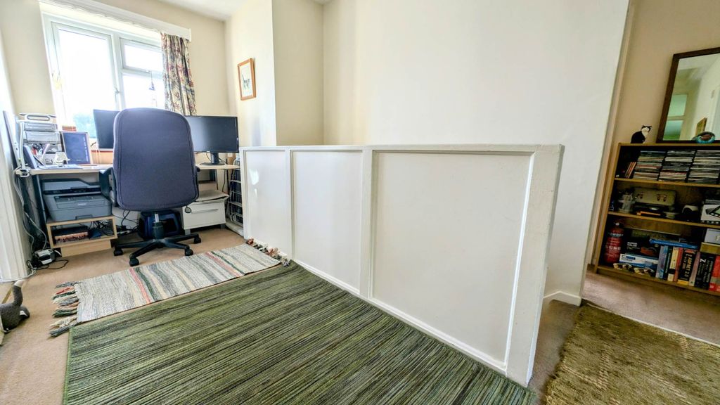 Additional image 2 of 2 bed maisonette for saleSavile Crescent, Bordon, Hampshire GU35