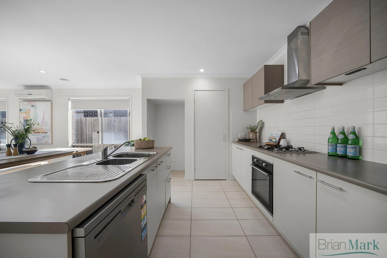 Additional image 5 of 10 Morgan Crescent, Werribee VIC 3030
