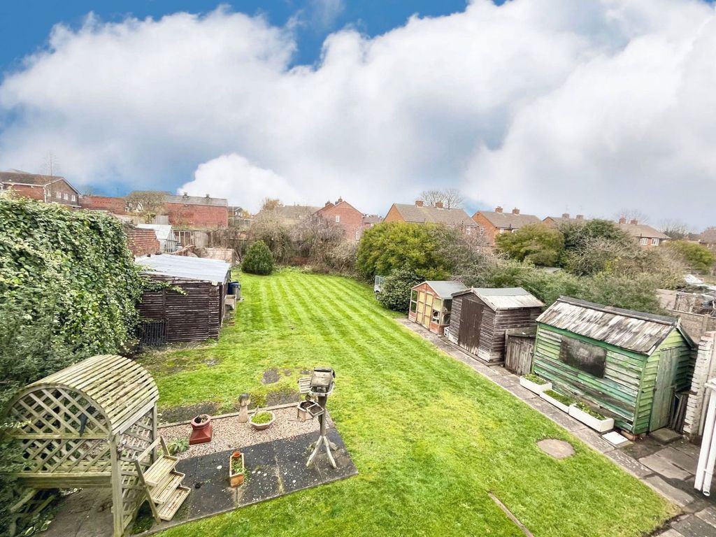 Additional image 4 of 5 bed detached house for saleQueen Street, Pensnett, Brierley Hill DY5