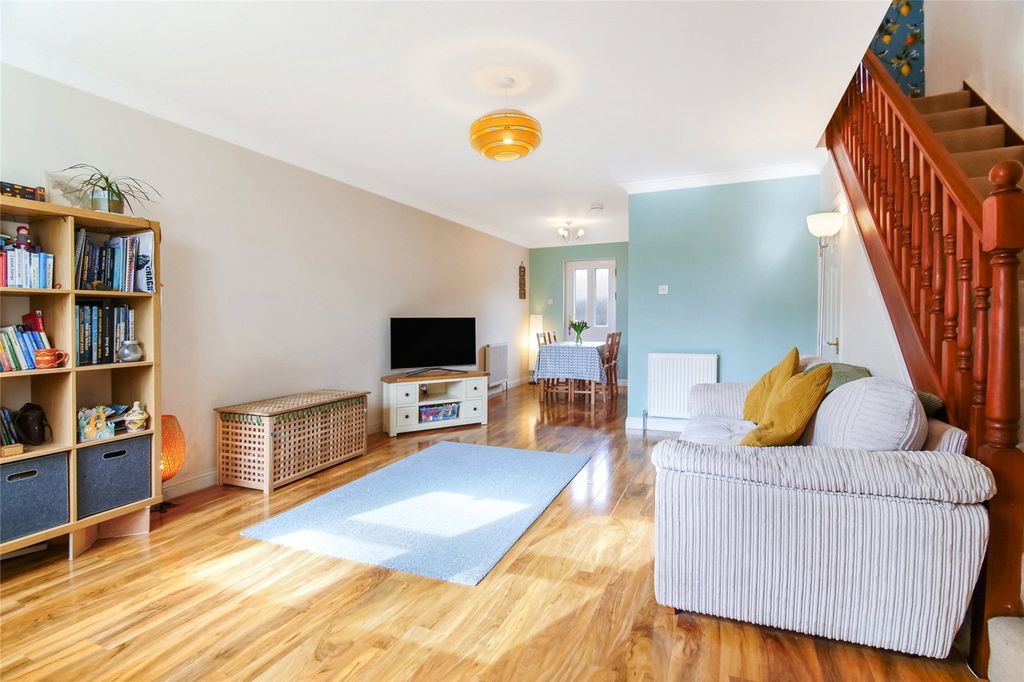 Additional image 3 of 3 bed terraced house for saleOld School Square, Kilbarchan PA10