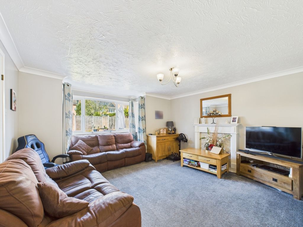 Additional image 2 of 4 bed detached house for saleBed Detached Home, Bordon, Hampshire GU35
