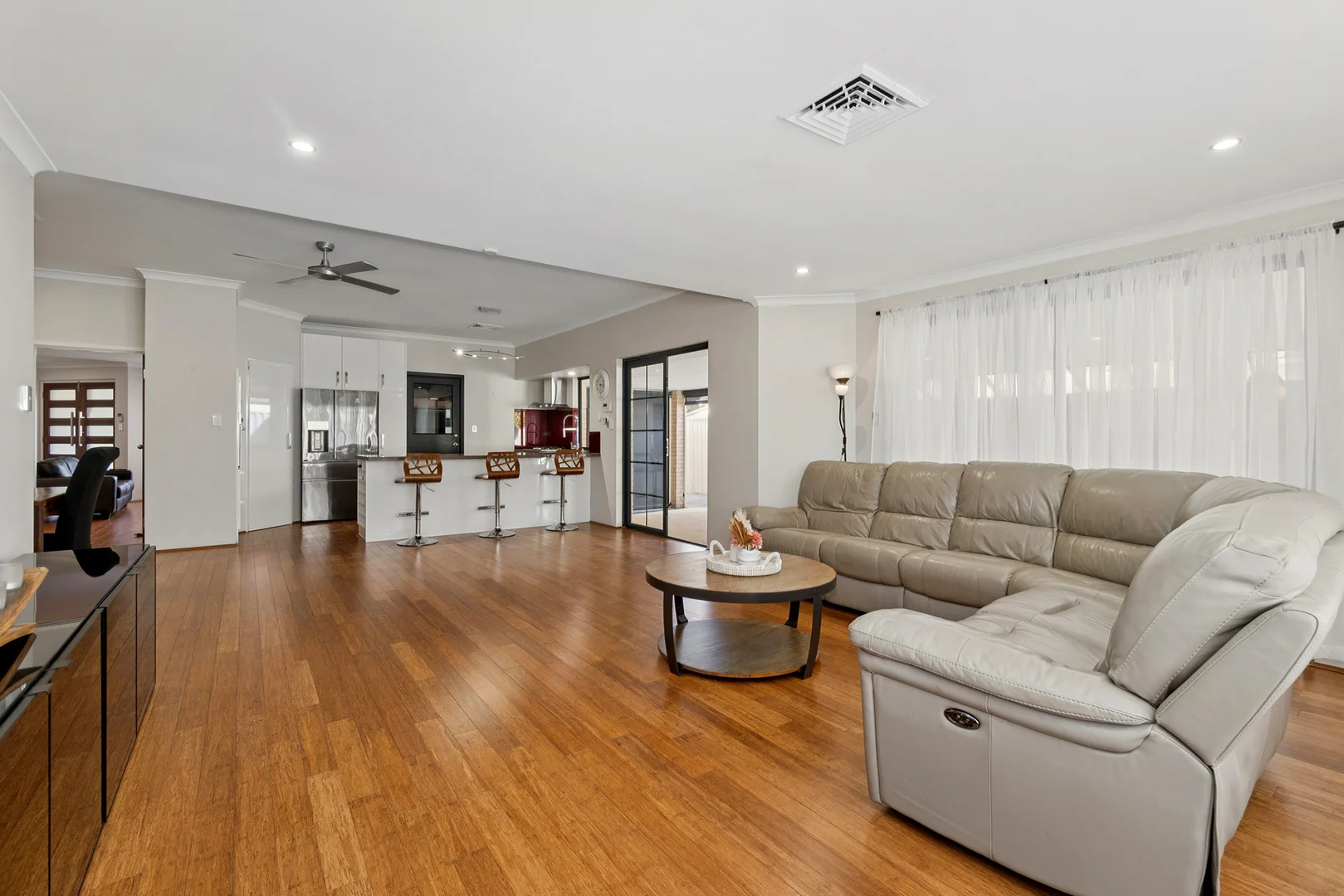 Additional image 14 of 30 Heacham Avenue, Hocking WA 6065