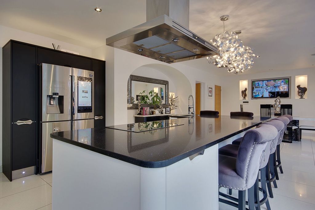 Additional image 13 of 6 bed detached house for salePortchester Road, Bournemouth BH8