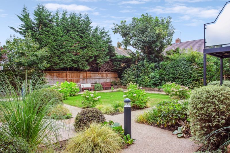 Additional image 2 of 1 bed property for saleWharf Lane, Bourne End SL8
