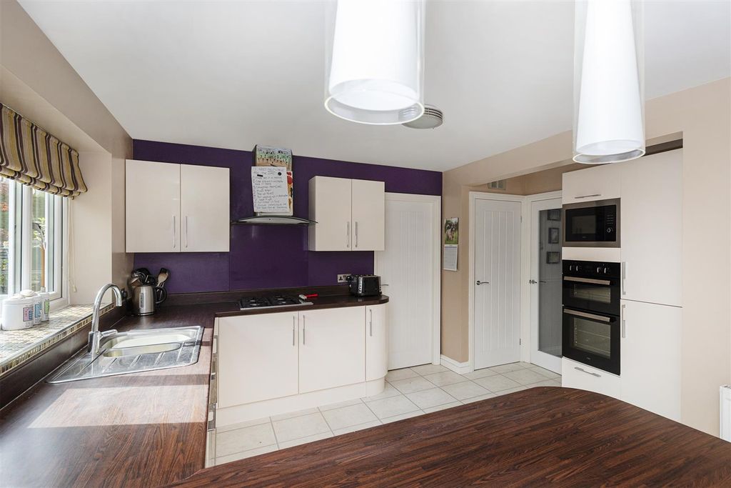 Additional image 32 of 4 bed detached house for saleDaisy Road, Brighouse HD6