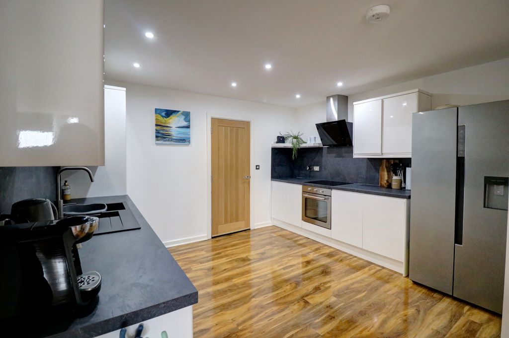 Additional image 7 of 2 bed flat for saleNew South Promenade, Blackpool FY4