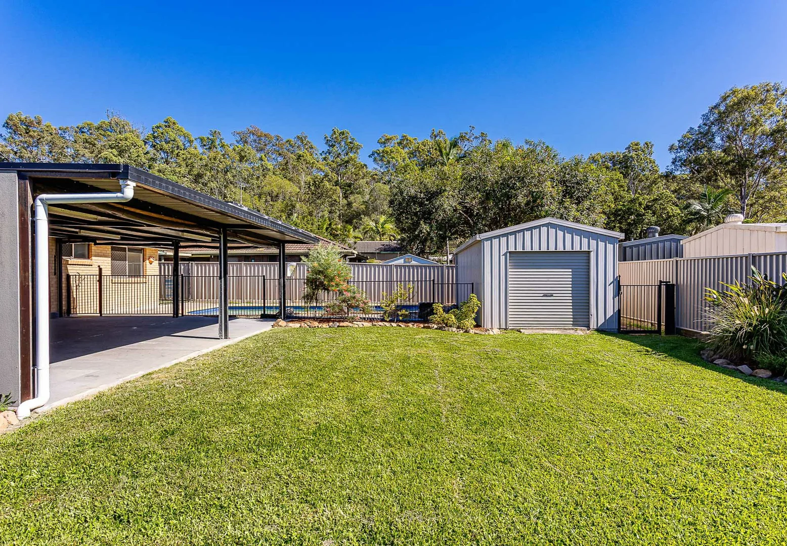 6 Merloo Drive, Nerang QLD 4211 photo 4