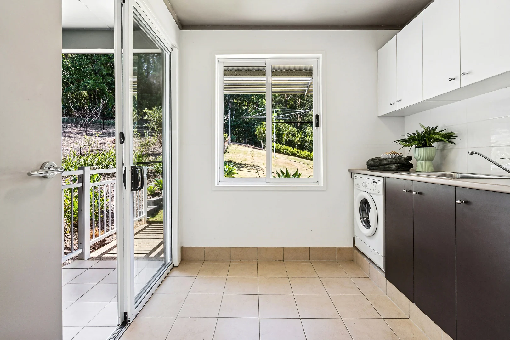 Additional image 15 of 947 Upper Brookfield Road, Upper Brookfield QLD 4069