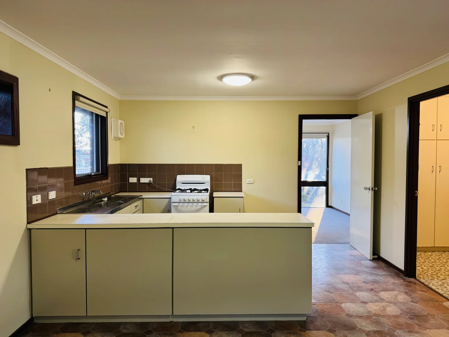 Additional image 3 of 11 Cecilia Road, Christie Downs SA 5164
