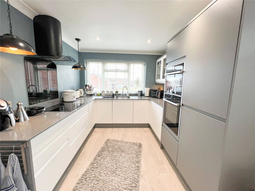 Additional image 3 of 3 bed bungalow for saleLane Close, Blandford Forum, Dorset DT11