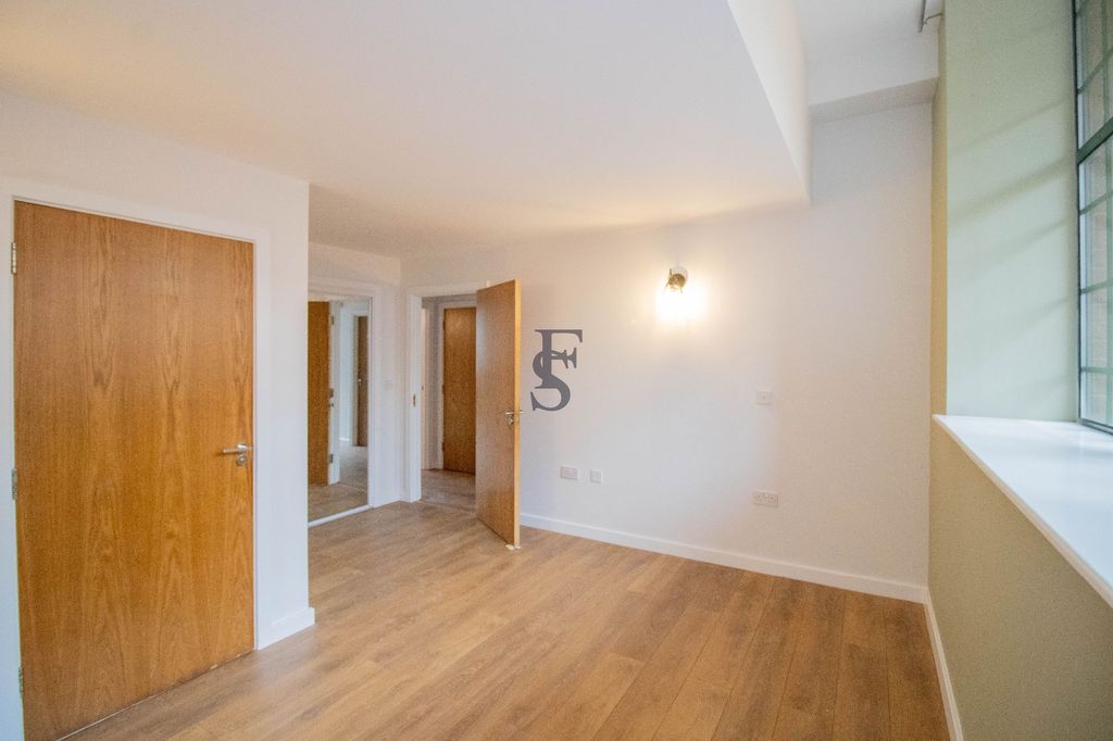 Additional image 7 of 2 bed flat for saleAlexandra House, Rutland Street, Leicester LE1