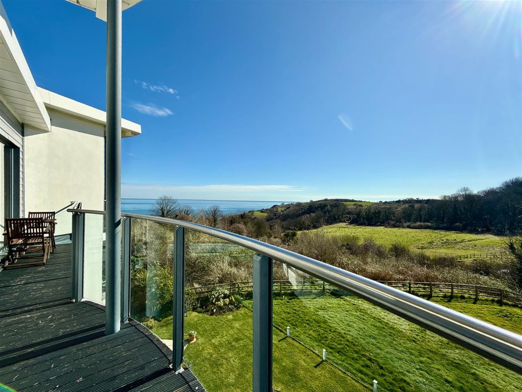 Additional image 5 of 2 bed flat for saleSt. Marys Drive, Brixham TQ5