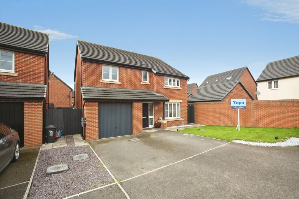 Additional image 5 of 4 bed detached house for saleCastle Way, Newport NP10