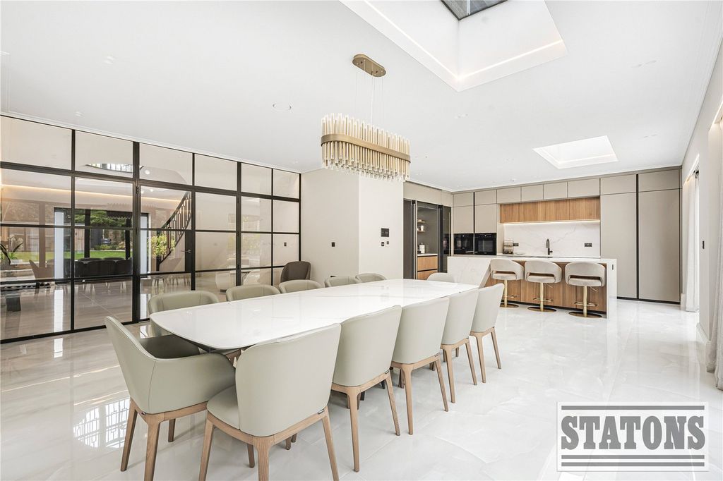 Additional image 7 of 5 bed detached house for saleBarham Avenue, Elstree, Borehamwood, Hertfordshire WD6