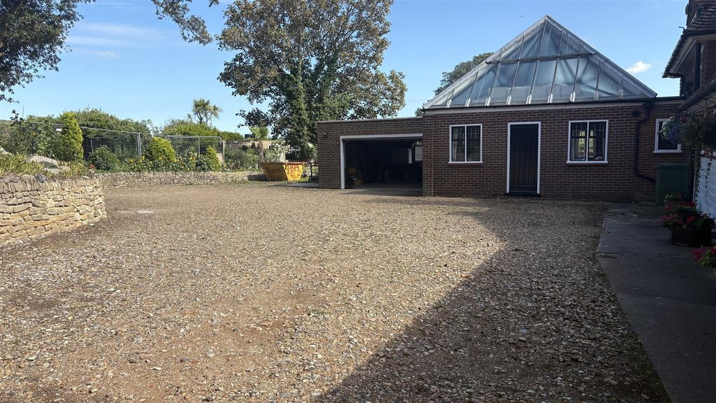 Additional image 20 of 4 bed detached house for saleNorth Foreland Road, Broadstairs CT10