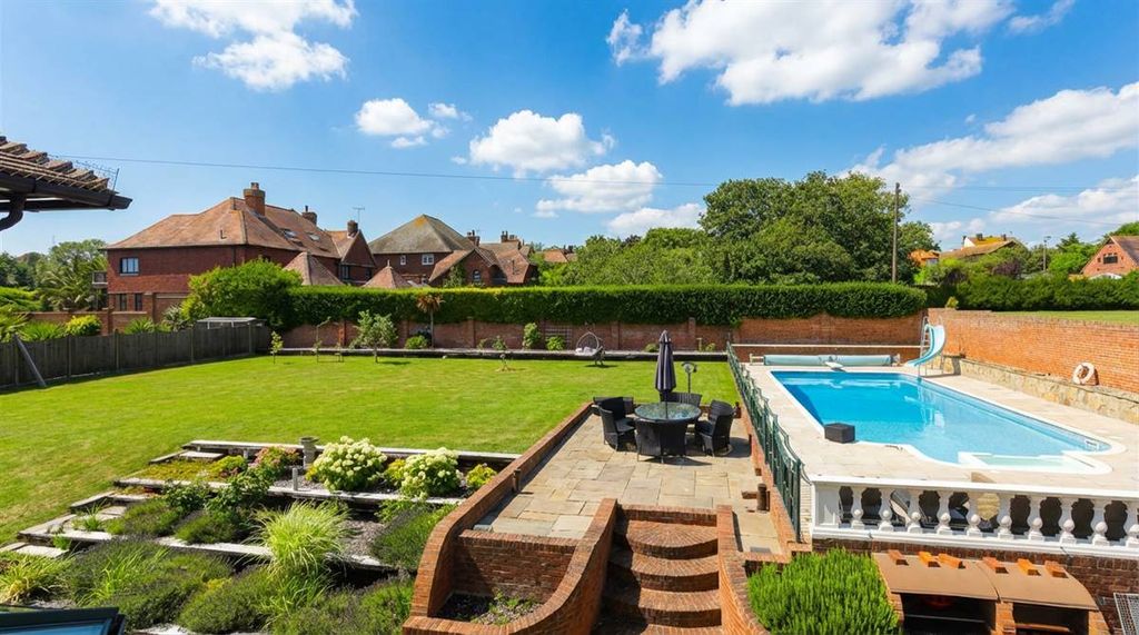 Additional image 4 of 6 bed detached house for saleCliff Promenade, Broadstairs CT10
