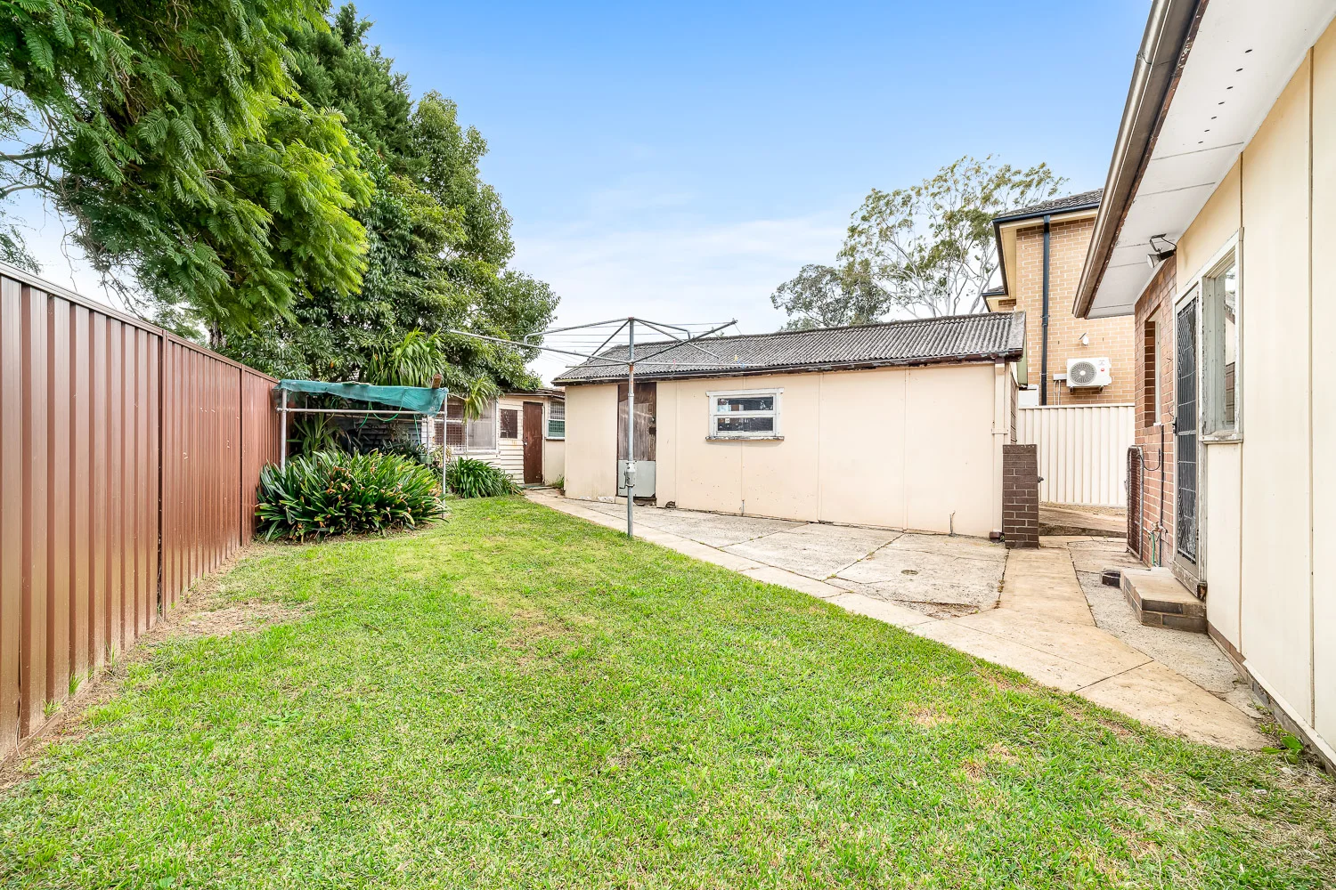 Additional image 4 of 28 Flood Avenue, Revesby NSW 2212