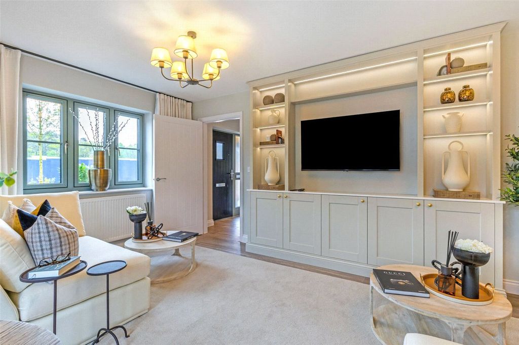 Additional image 3 of 4 bed semi-detached house for saleBolley Avenue, The Green, Bordon GU35