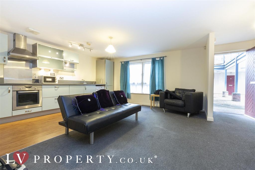 Additional image 3 of 1 bed flat for saleArthur Place, Birmingham, West Midlands B1