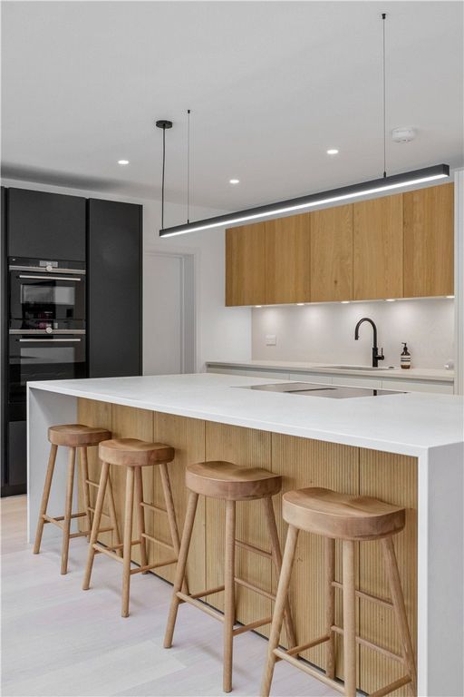 Additional image 26 of 5 bed detached house for saleDurham Avenue, Bromley BR2