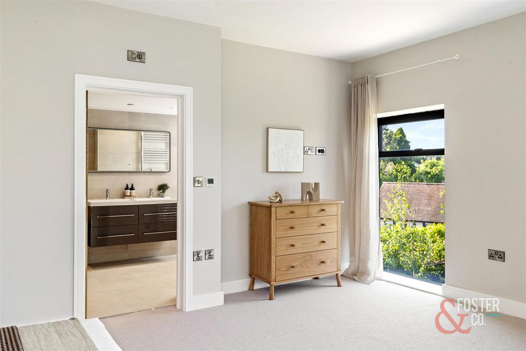 Additional image 26 of 5 bed detached house for saleWithdean Road, Brighton BN1