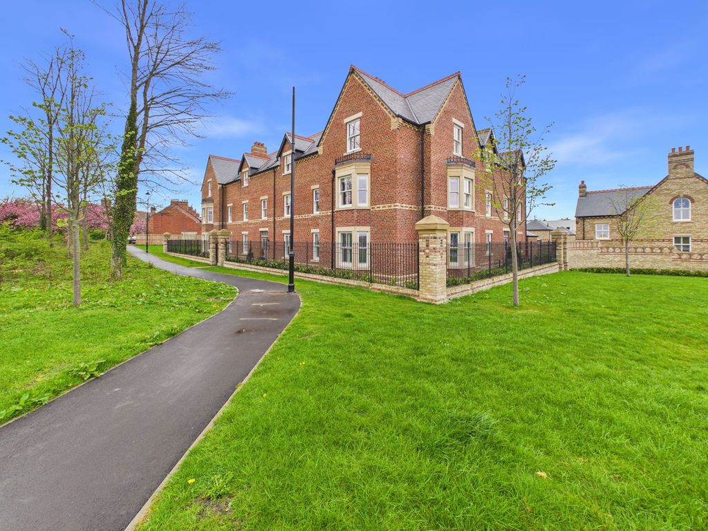 2 bed flat for saleBowes Gate Drive, Lambton Park DH3
