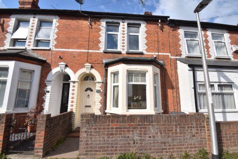 Gloucester Road, Reading RG30