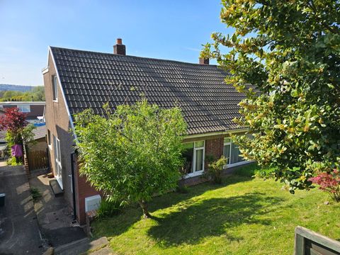 Heol Camlan, Birchgrove, Swansea SA7