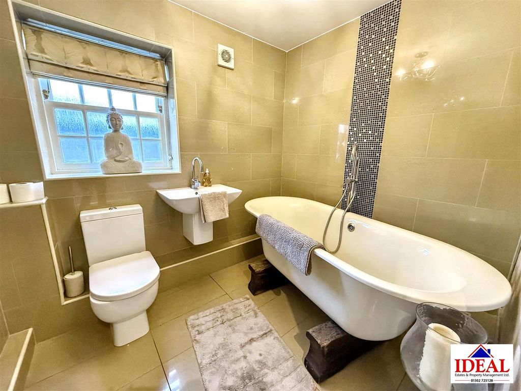 Additional image 10 of 5 bed barn conversion for saleSouth Farm Drive, Skellow, Doncaster DN6