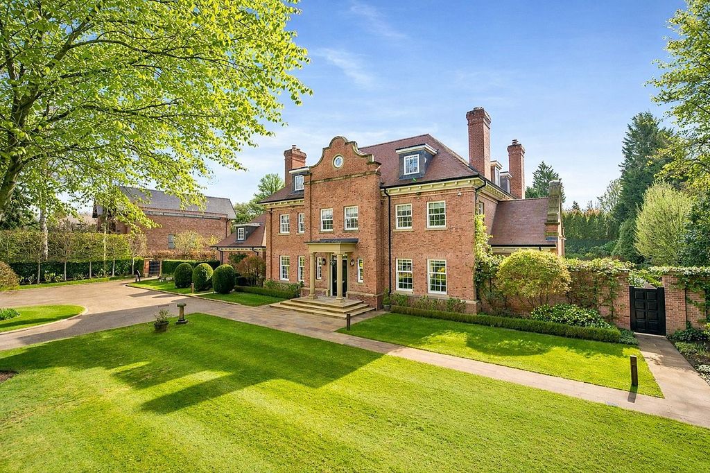 6 bed detached house for saleHill Top, Hale WA15