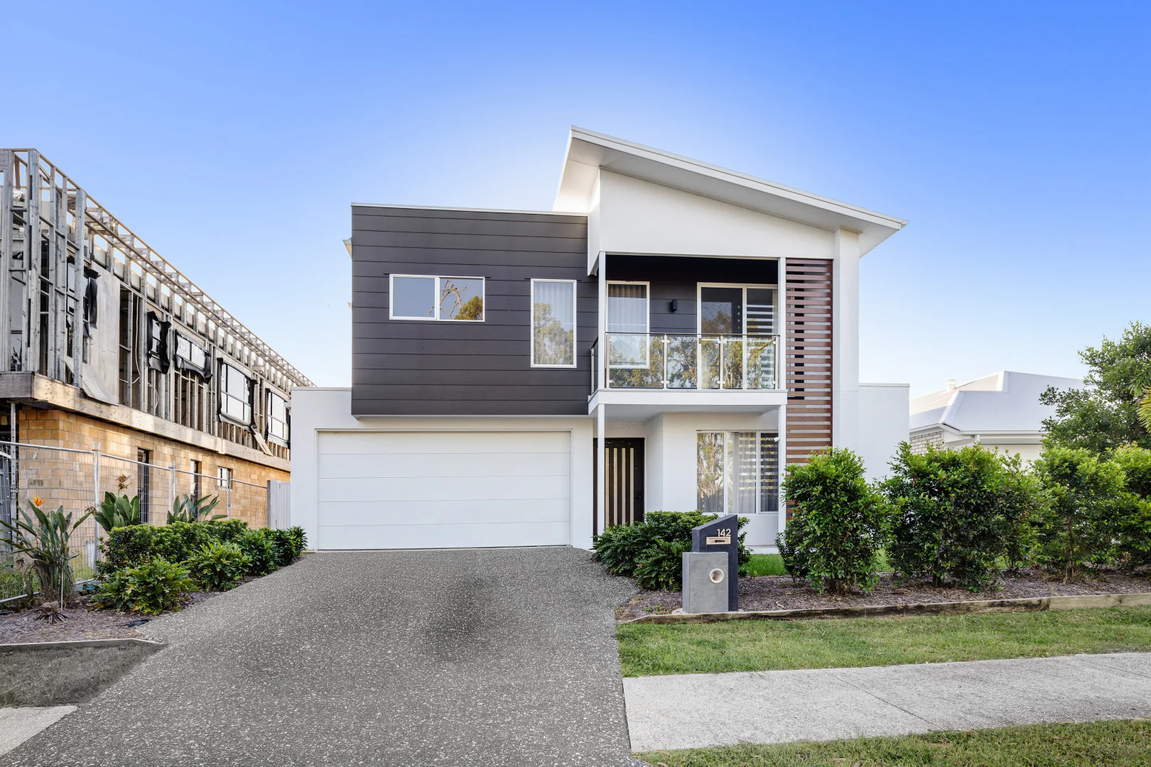 Additional image 25 of 142 Lake Serenity Bld, Helensvale QLD 4212
