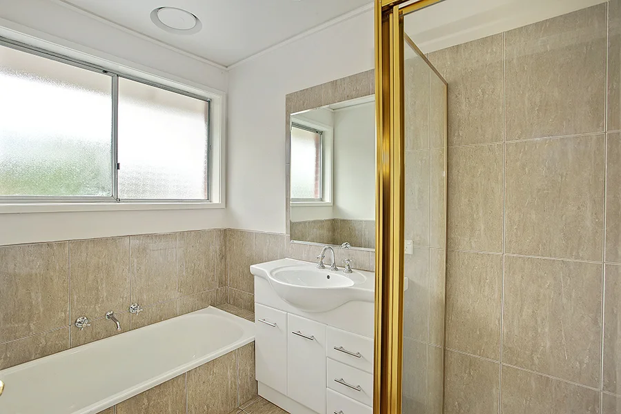 1 Stradbroke Crescent, Mulgrave VIC 3170 photo 5