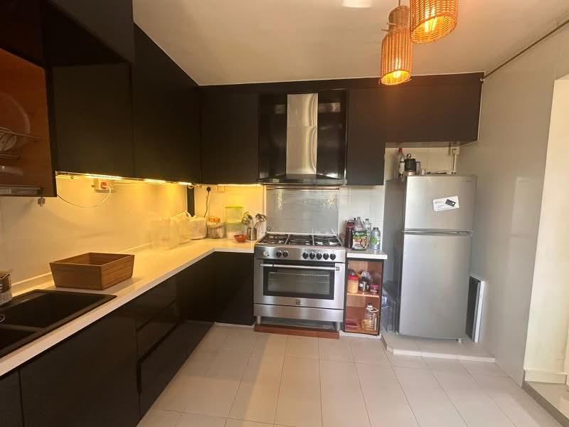 116 Clementi Street 13 photo 4