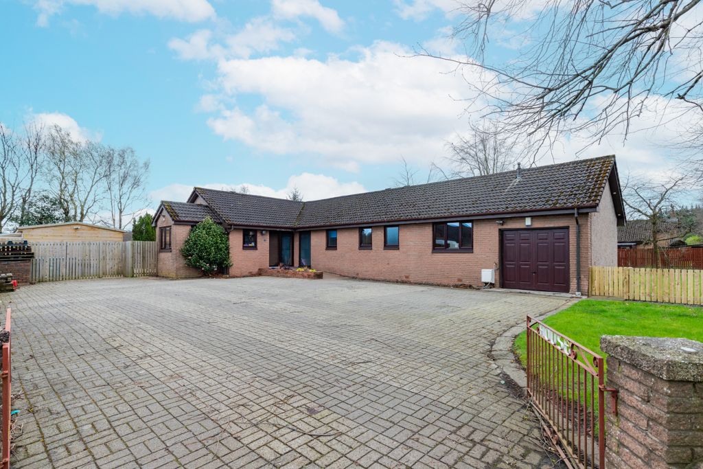 3 bed detached bungalow for saleCastlecary Road, Cumbernauld G68