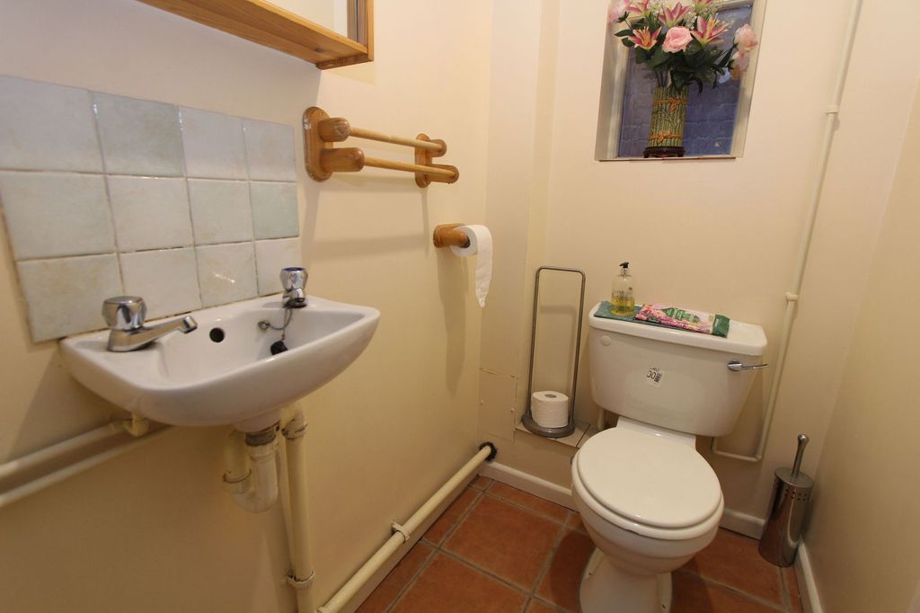Additional image 9 of 5 bed detached house for saleNorth View Drive, Brierley Hill DY5