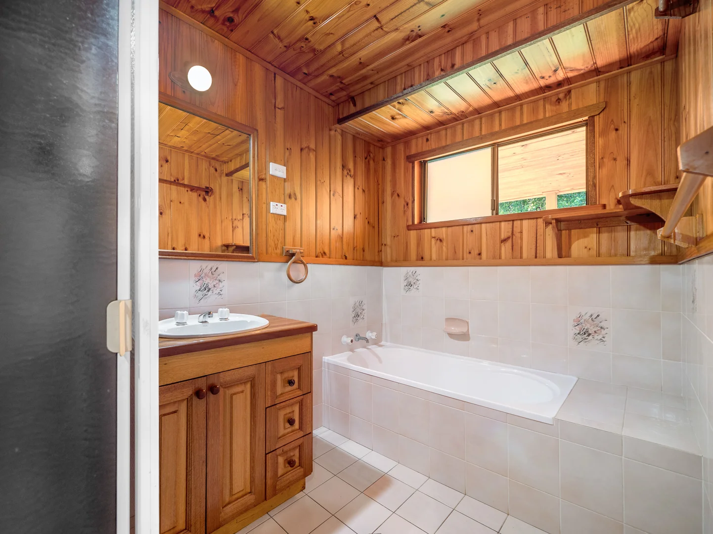 Additional image 3 of 650 Marom Creek Road, Meerschaum Vale NSW 2477