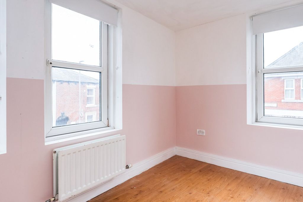 Additional image 3 of 3 bed flat for saleBrook Street, Carlisle CA1