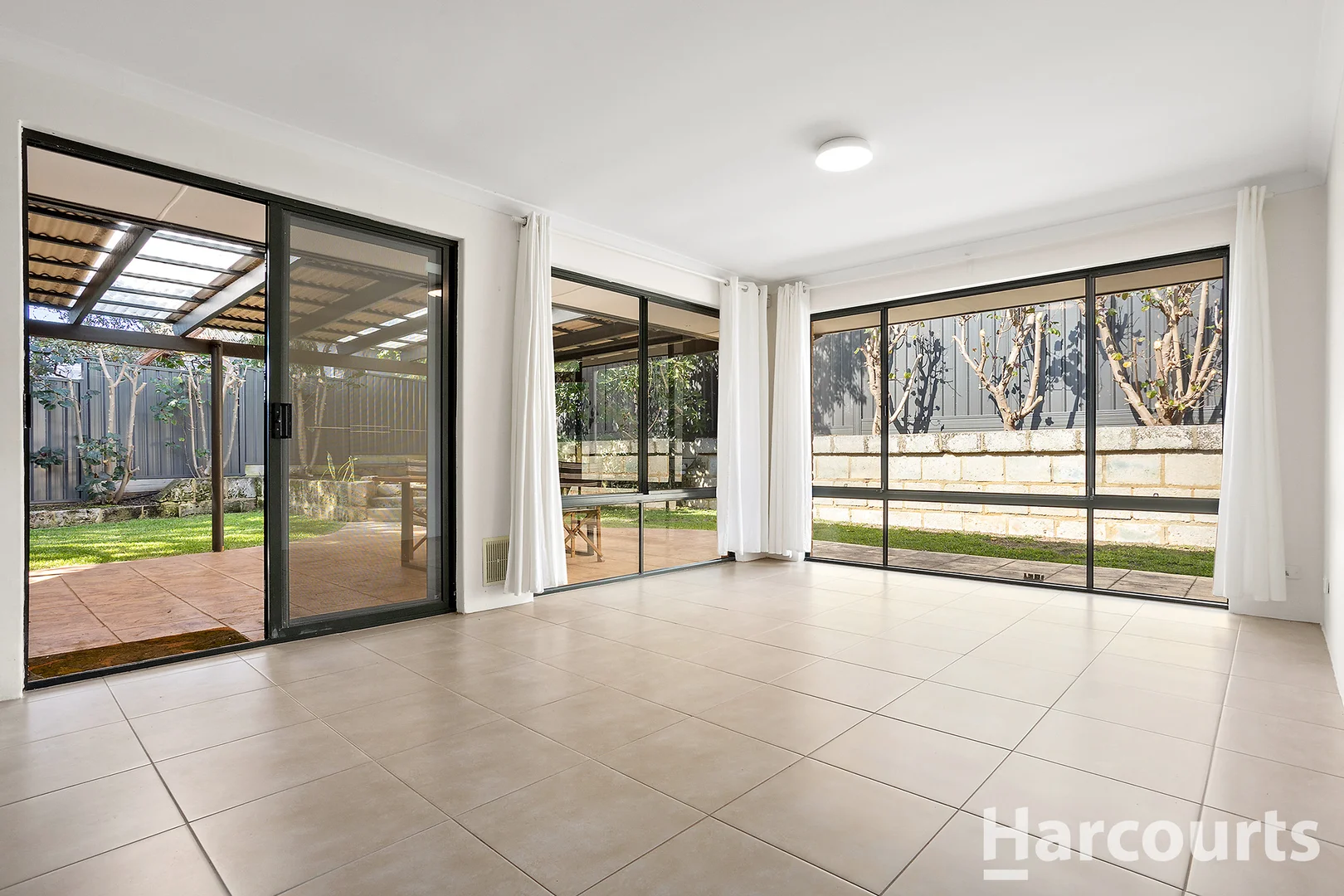 Additional image 9 of 17 Ivanhoe Crescent, Falcon WA 6210