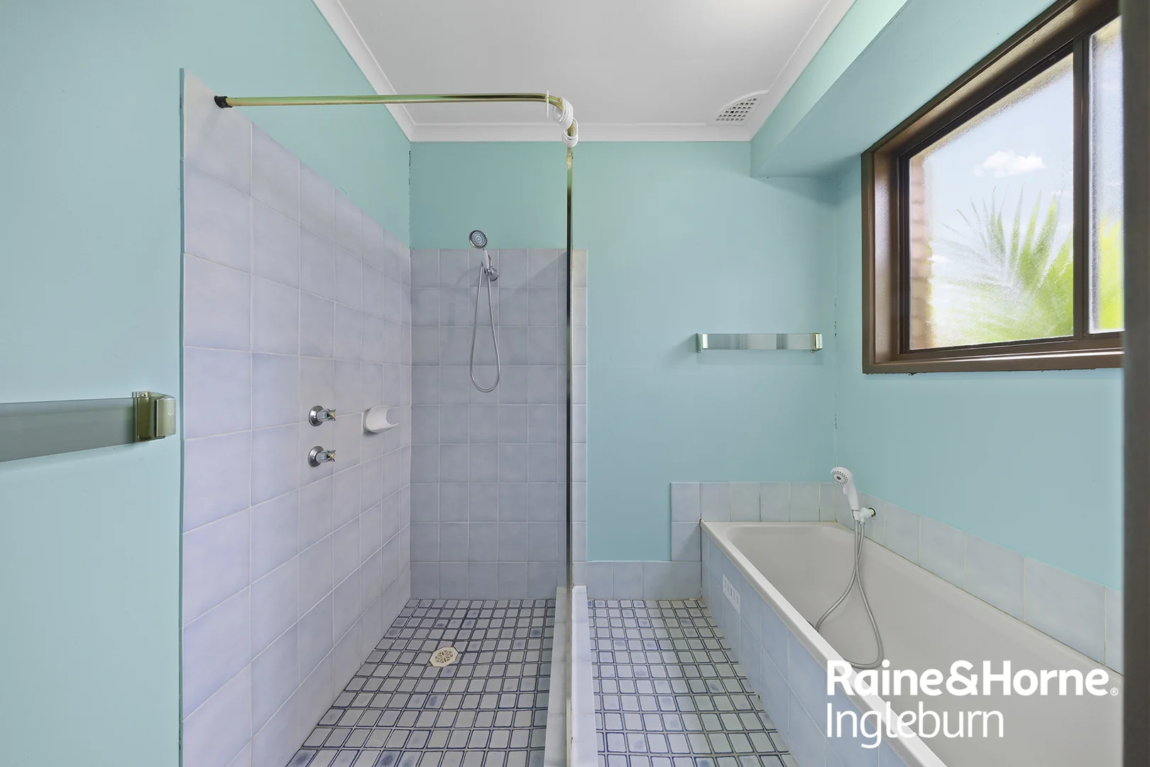 Additional image 9 of 3 Emex Place, Macquarie Fields NSW 2564