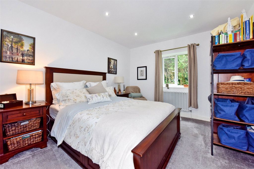 Additional image 7 of 4 bed detached house for saleAbbotsbrook Estate, Lockbridge Road, Bourne End, Buckinghamshire SL8
