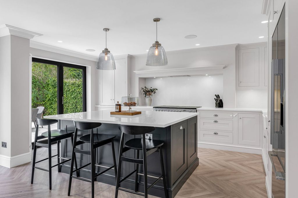 Additional image 10 of 4 bed detached house for saleLongaford Way, Hutton Mount, Brentwood CM13