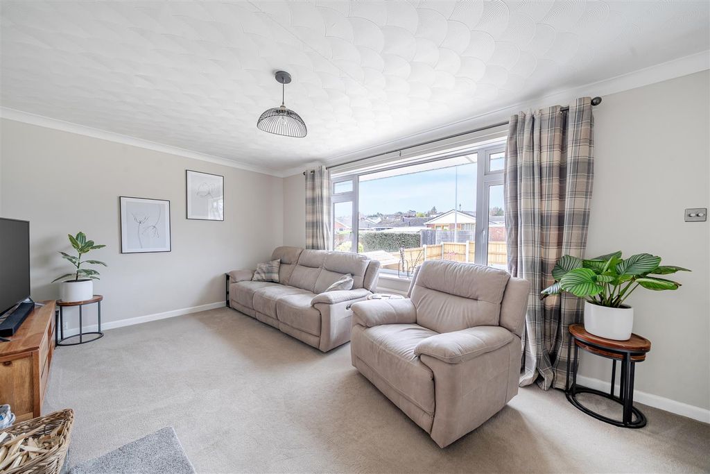 Additional image 13 of 3 bed detached bungalow for saleJames Close, Blandford Forum DT11