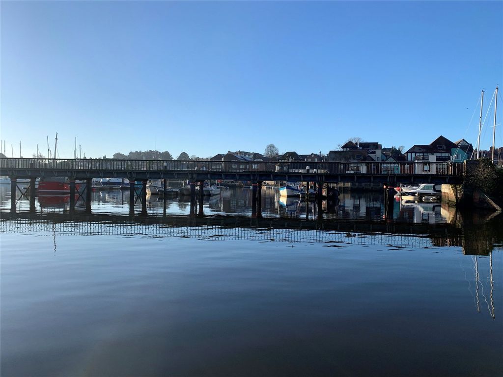 Additional image 12 of 2 bed flat for saleAlmansa Way, Lymington, Hampshire SO41
