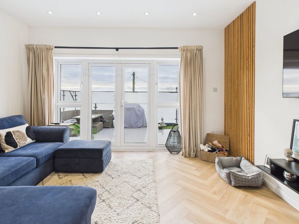Additional image 7 of 2 bed flat for saleElmer Road, Elmer, West Sussex PO22