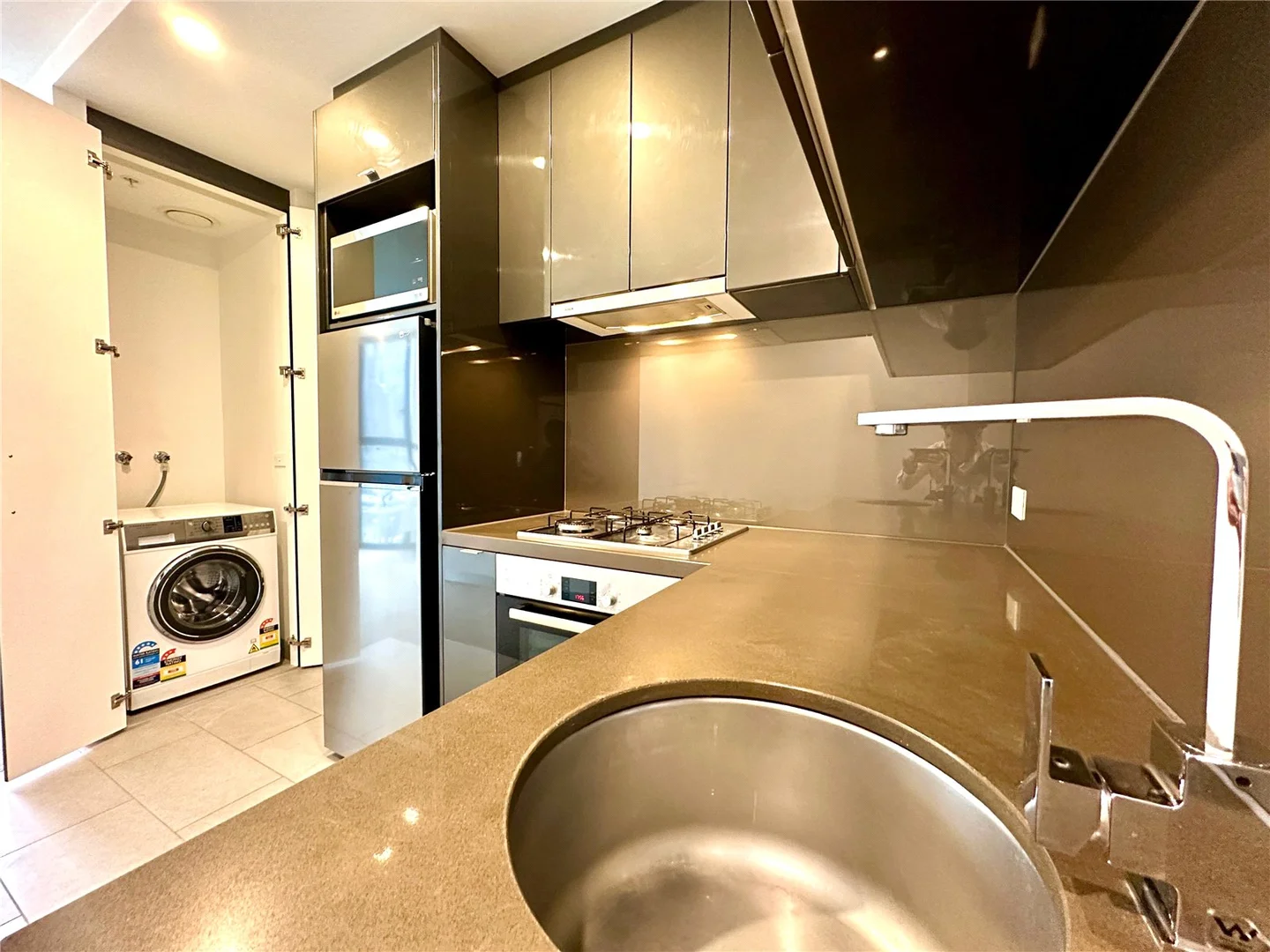 Additional image 4 of 1106/33 Clarke Street, Southbank VIC 3006